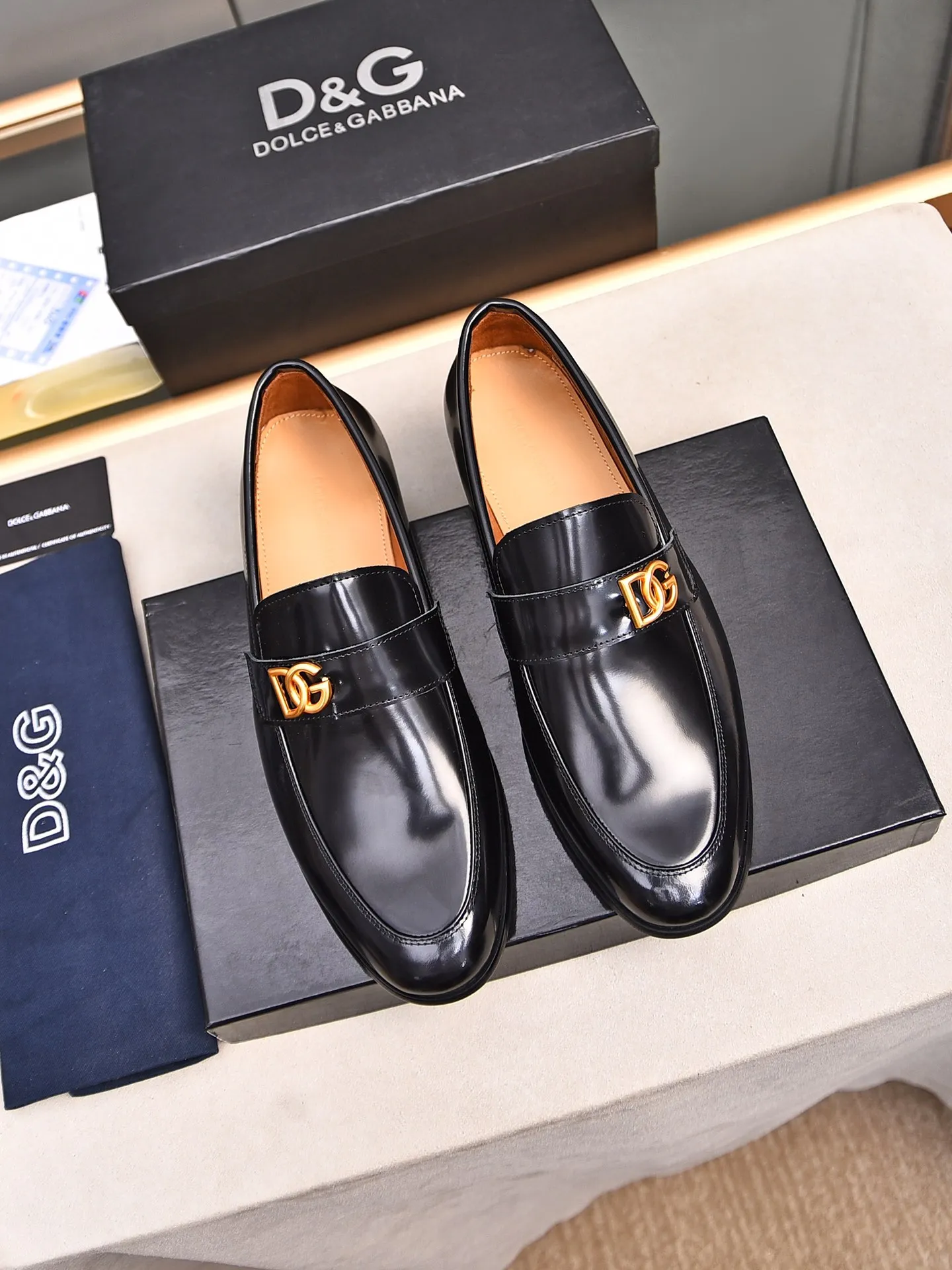 👍👍Men's shoes💰480 **Boutique recommendation**DG**The latest business formal leather shoes, official website synchronization, top version on the market, purely handmade. Fabric: imported calfskin with water-dyed cow lining 38, 39, 40, 41, 42, 43, 44 (customized at 45